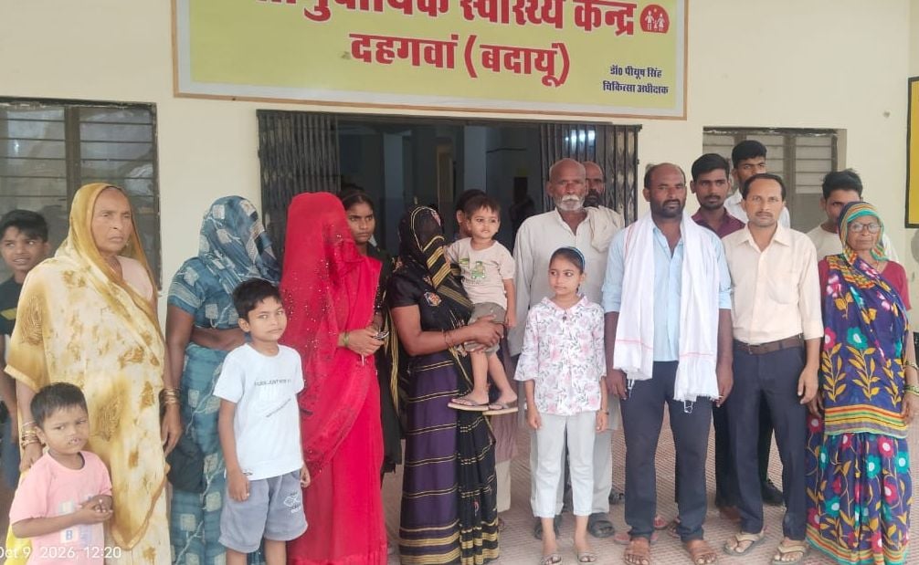 Budaun News: पागल कुत्ते के काटने से गाय की मौत, दूध पीने और खीर खाने वाले 98 लोगों में दहशत