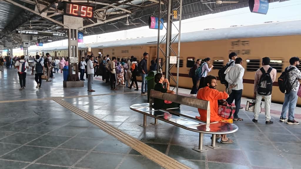Jaipur Railway Division AI CCTV Cameras At Eight Stations Track Safety Crowd Control