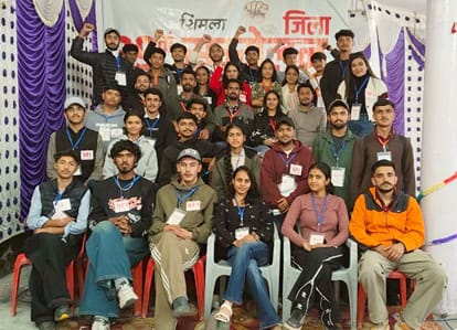 एसएफआई जिला शिमला की नई कार्यकारिणी के पदाधिकारी और सदस्य। स्रोत : इकाई