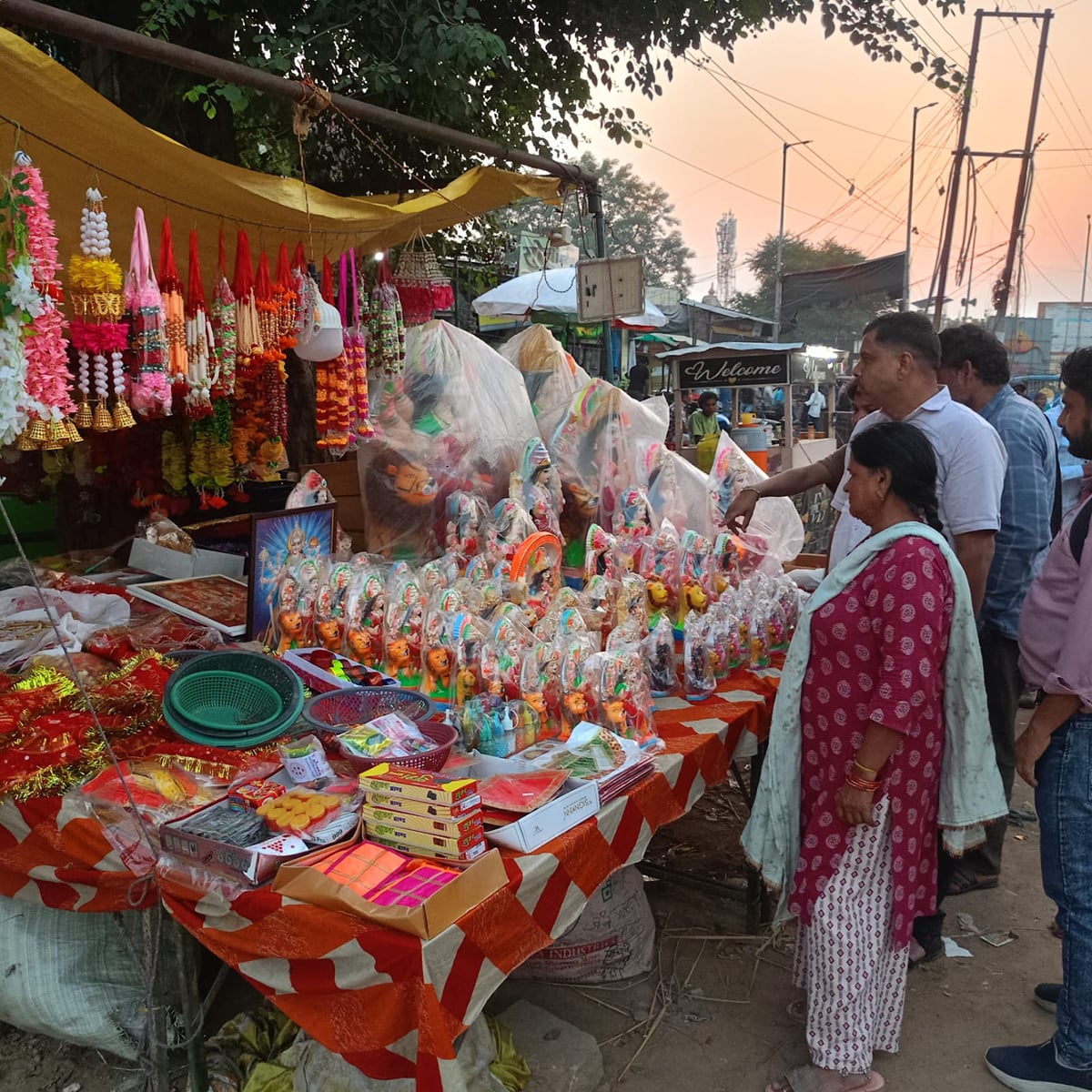 Hamirpur News: कलश स्थापना आज, मां शैलपुत्री की होगी आराधना