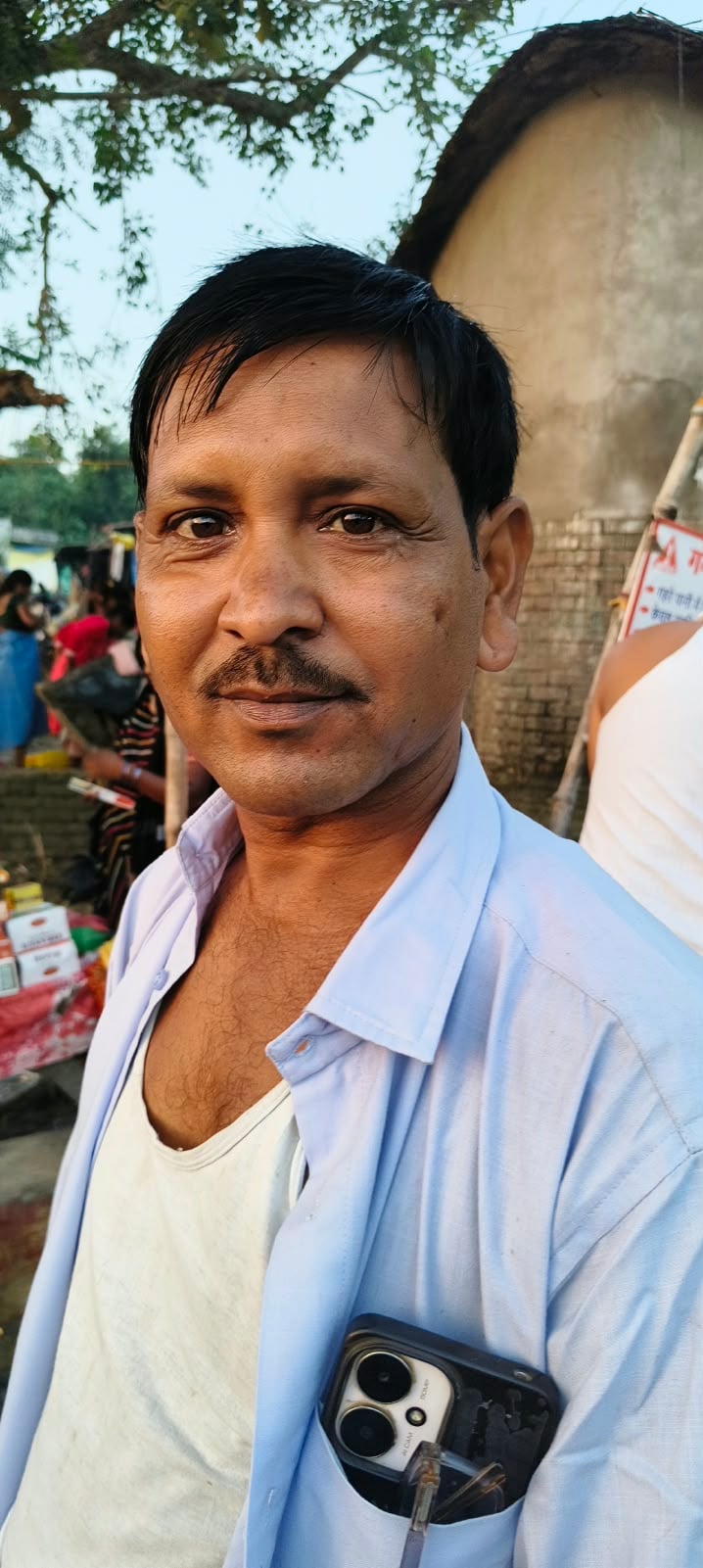 Kaushambi News: सुबह चार बजे गंगा मईया के जयकारे से गूंजा कुबरी घाट