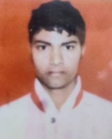 कारीगर राजू का फाइल फोटो।