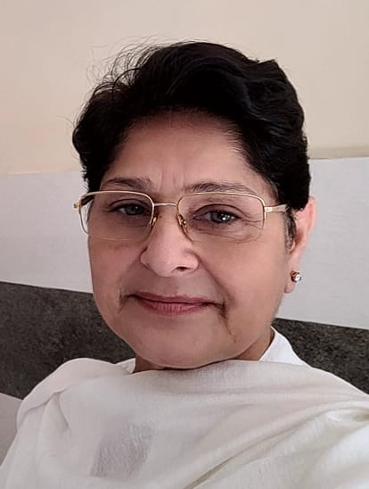 कुसुम धीमान। स्रोत : स्वयं