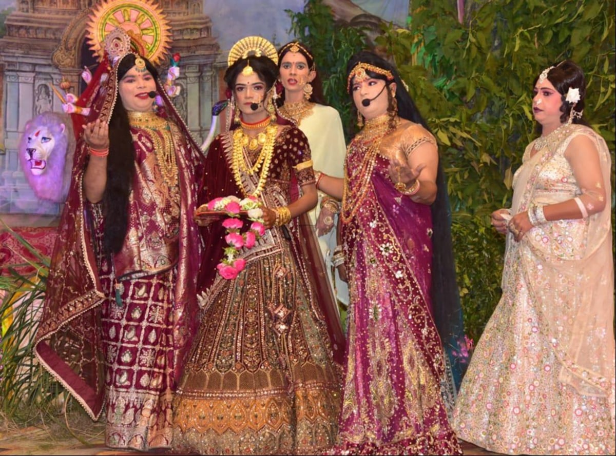 Shamli News: राम सीता मिलन और नारद मोह के मंचन में गूंजे जयकारे