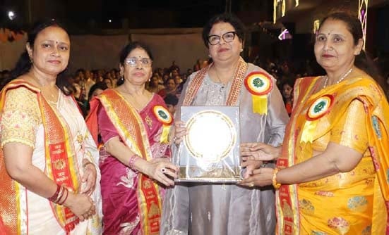 Budaun News: महोत्सव में अग्रवाल समाज को एकजुट करने पर दिया जोर