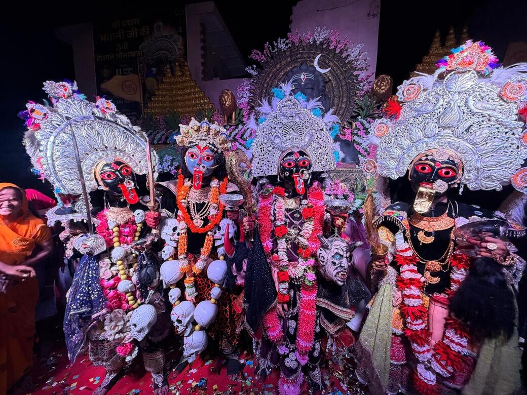 Bulandshahar News: नैथला हसनपुर में निकली आठवीं विशाल महाकाली शोभायात्रा