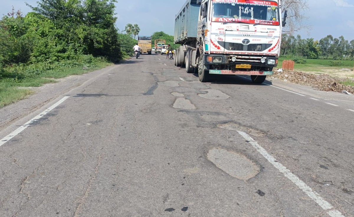 Unnao News: 300 सड़कों की विशेष मरम्मत के लिए मांगे 20 करोड़