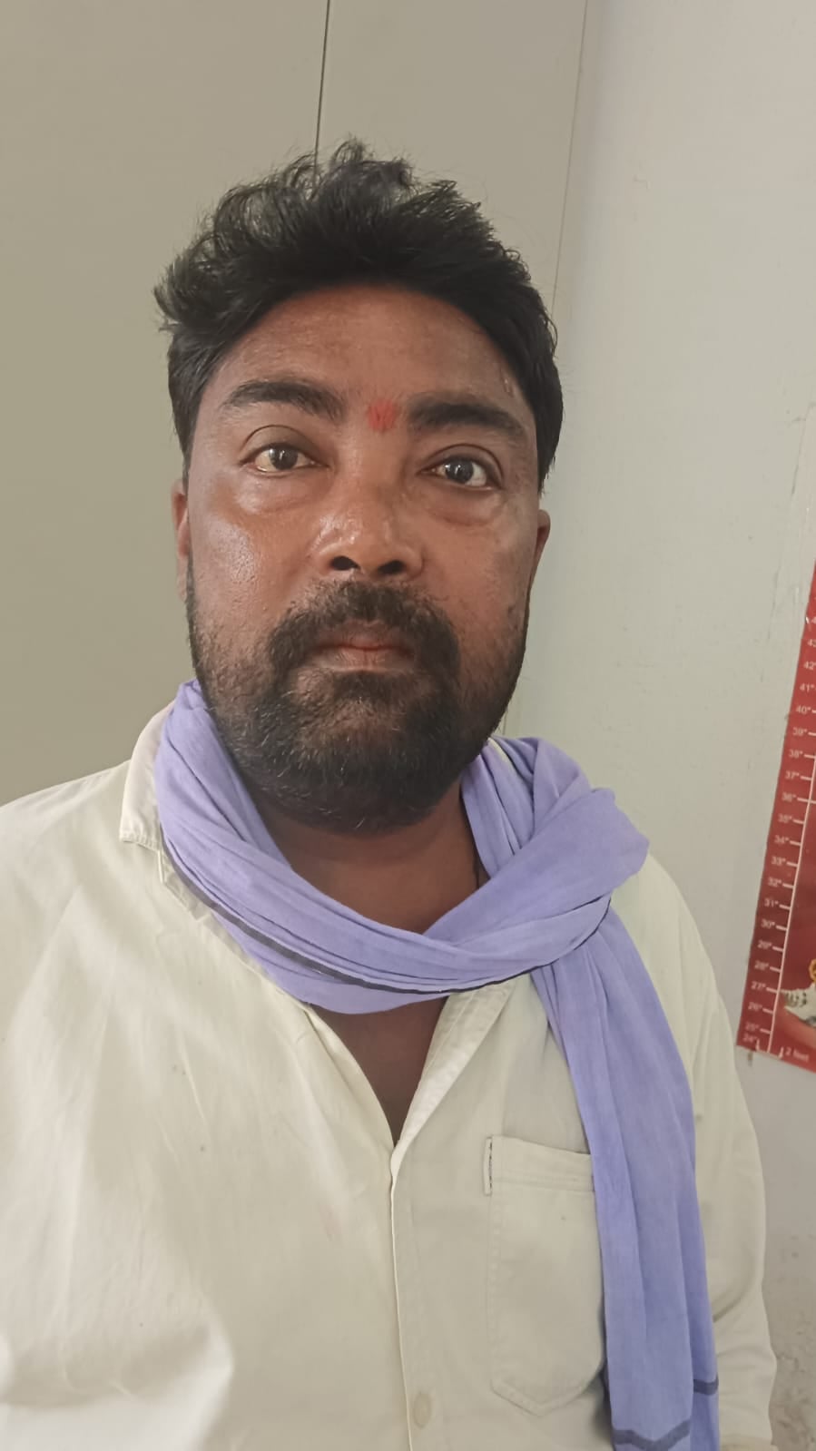 Kaushambi News: हड़ताल पर इलाज और बुनियादी सुविधाएं
