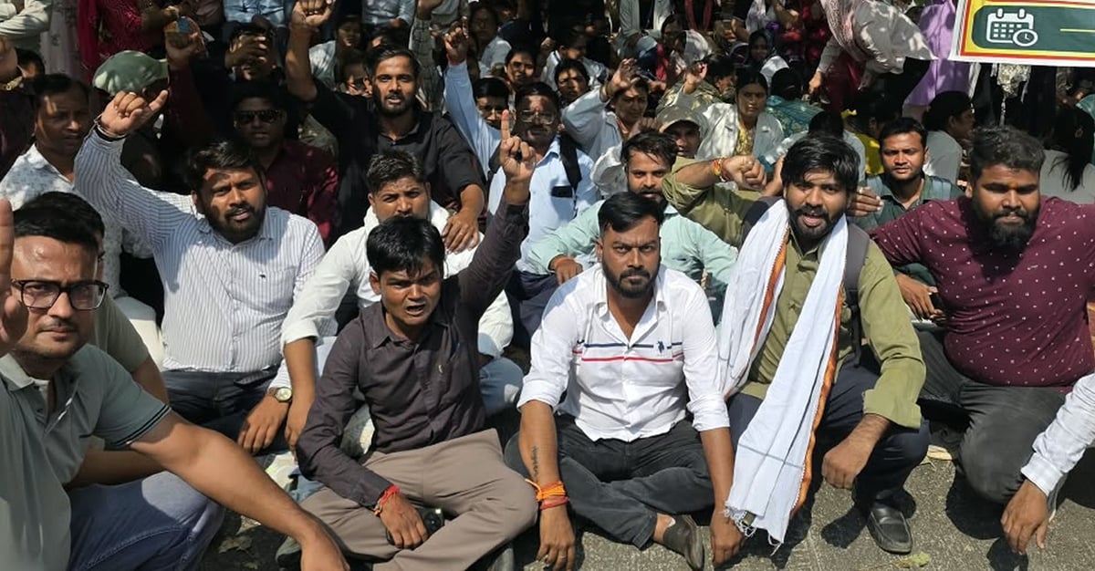 Balrampur News: संविदा कर्मियों के हड़ताल से प्रभावित हुआ वीएचएसएनडी सत्र