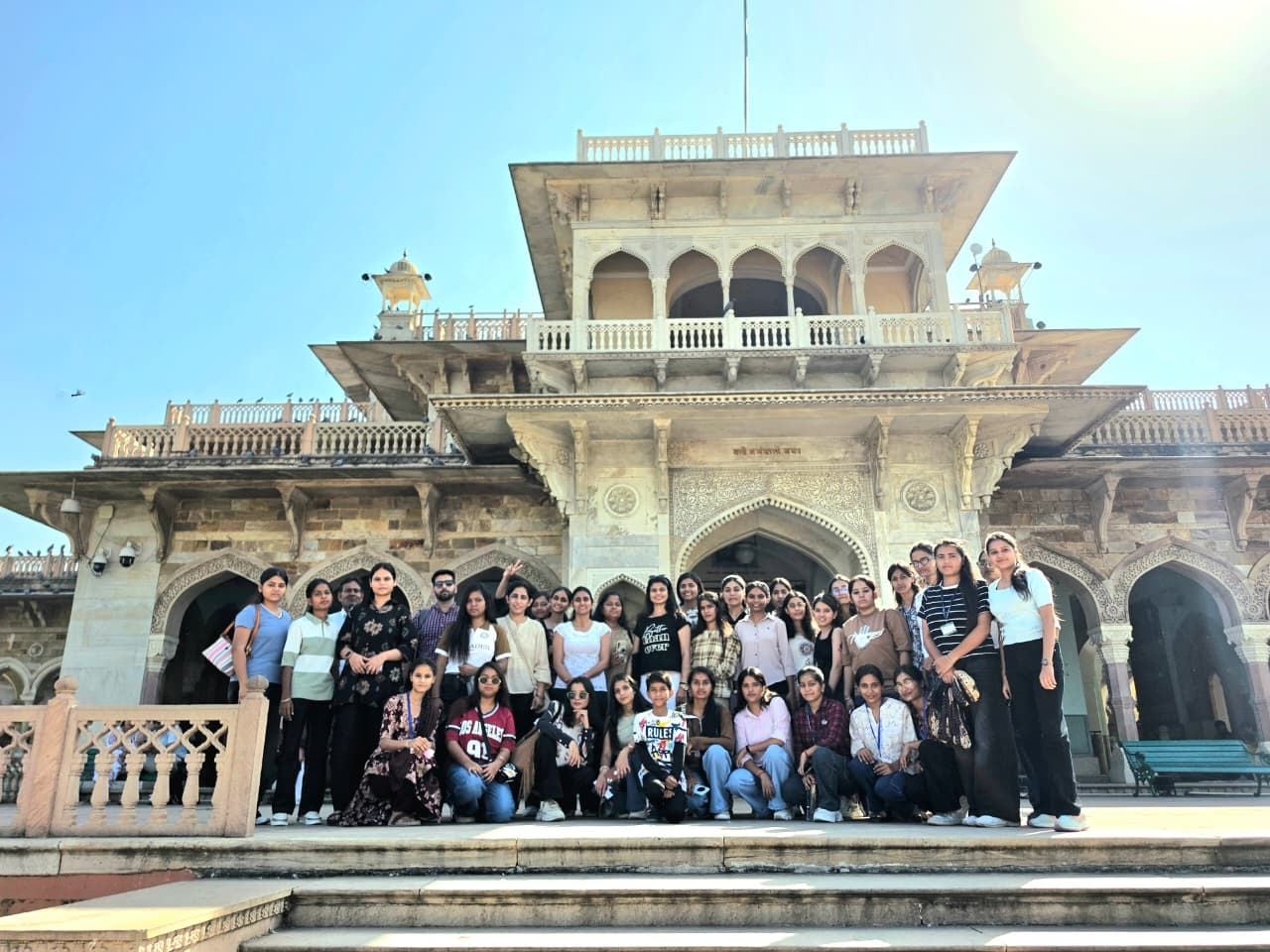 Students learned history at the forts of Jaipur.