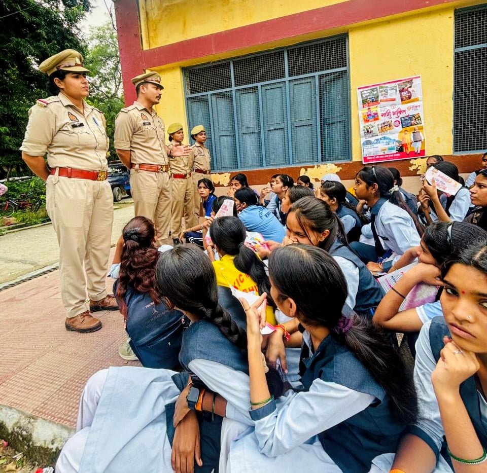 Meerut News: मिशन शक्ति अभियान 6.0, महिलाओं-बालिकाओं को जागरूक किया