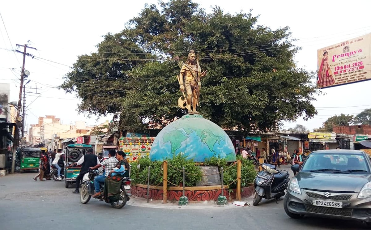 Budaun News: 30 चौराहों पर रहेगा तीसरी आंख का पहरा, शहर की सुरक्षा होगी मजबूत