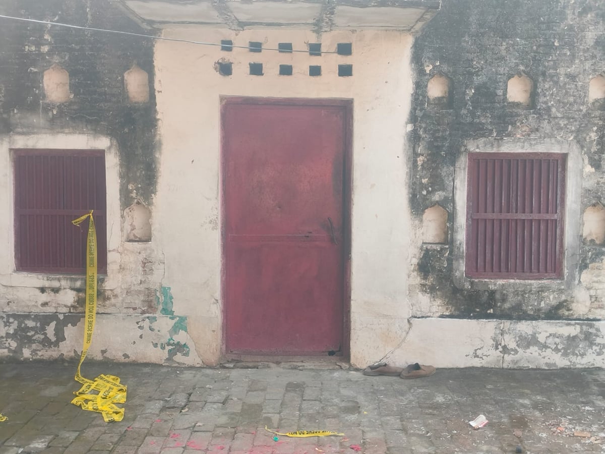 Muzaffarnagar News: जिन्हें छोड़ आए थे...आखिरी विदाई के लिए उनकी तलाश