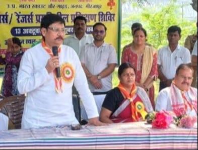 महिलाएं सशक्त होंगी, तभी समाज उन्नति करेगा: अनुराग