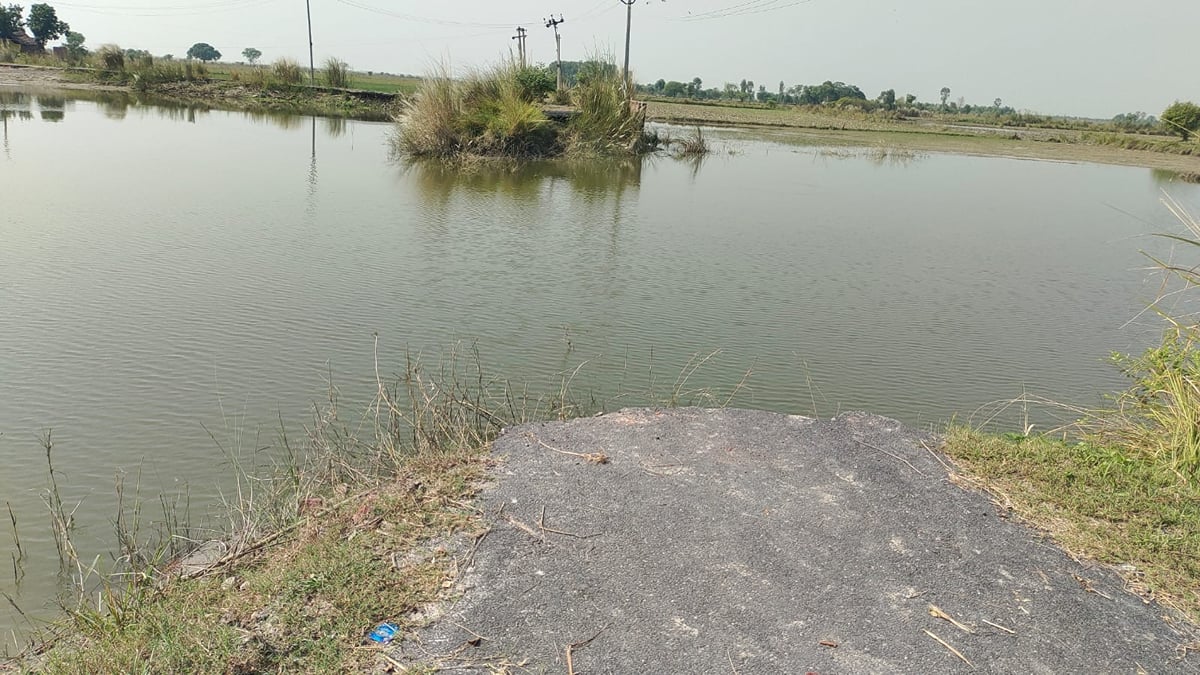 Farrukhabad News: गंगा के कटान से सात मकान बहे, कुछ अन्य घरों पर खतरा
