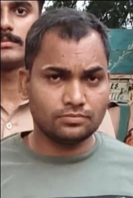 Sonebhadra News: बिना पंजीकरण अस्पताल चलाने वाला 25 हजार का इनामी डॉ. नसीम रिमांड पर