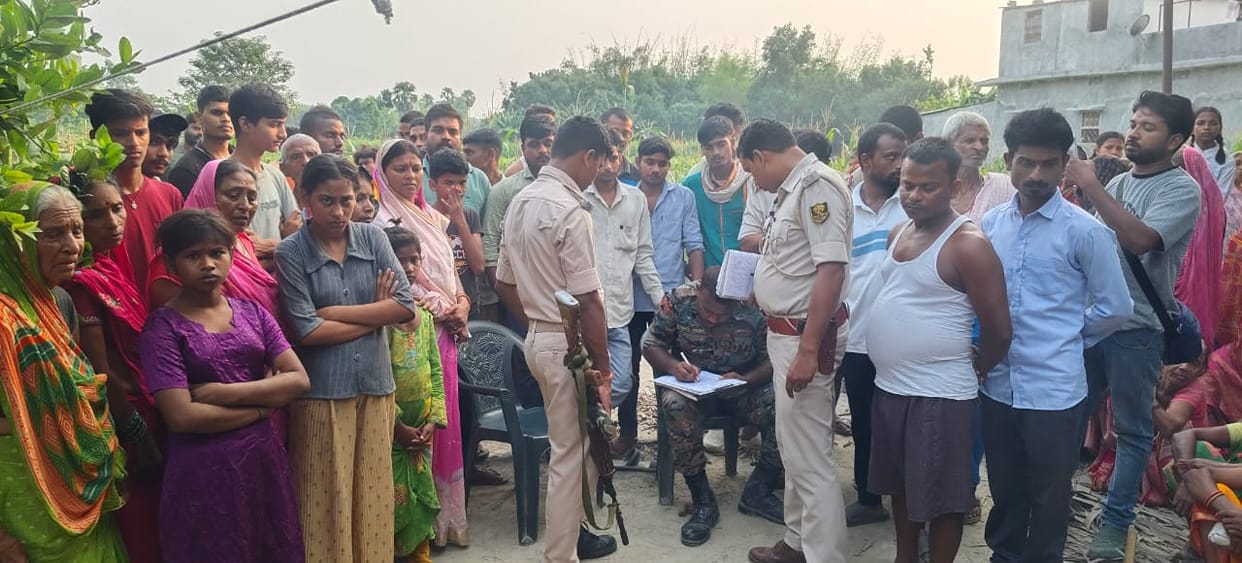 bihar-news-samastipur-woman-body-found-in-pit--akhtiyarpur-sarairanjan-murder-suspected