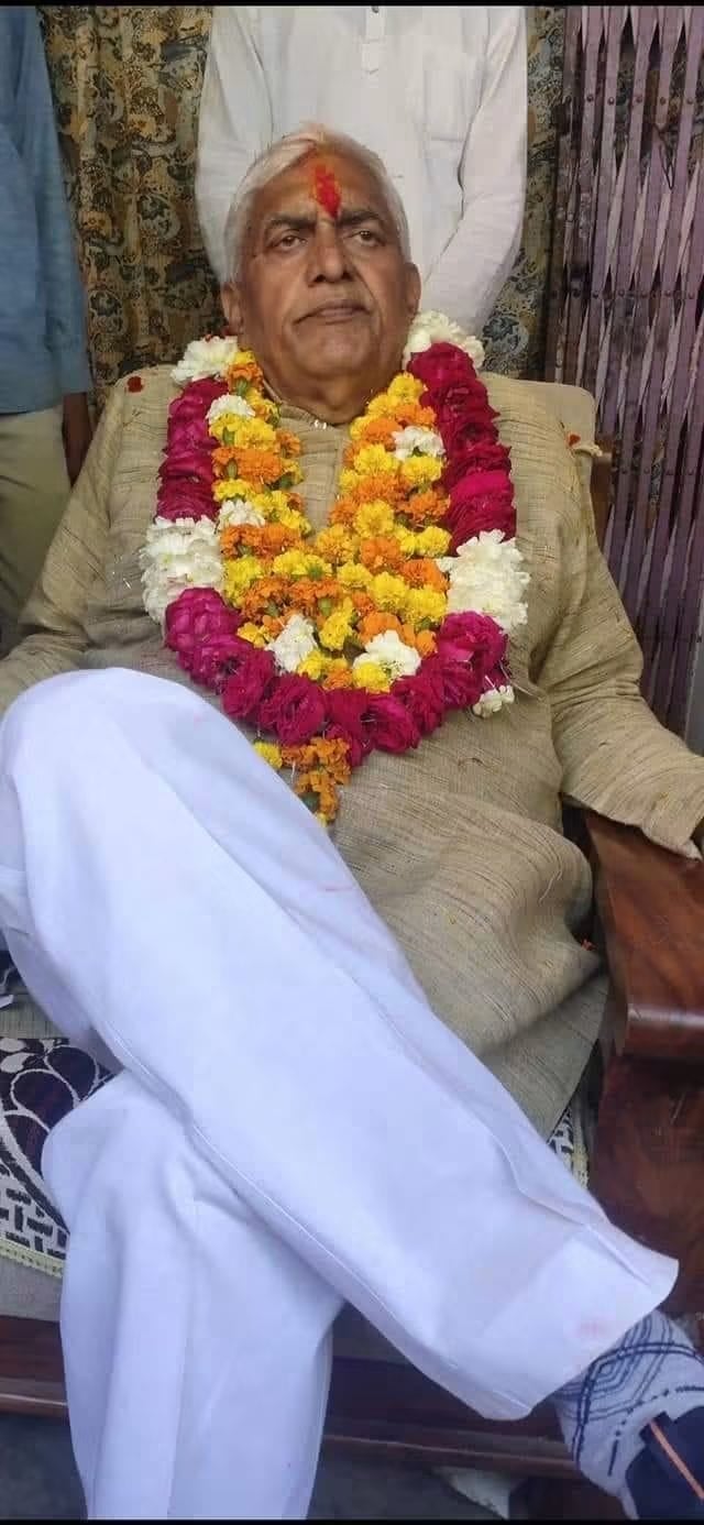 Jalaun News: जब पीडीए में सवर्णों के लिए जगह नहीं तो सपा में क्यों रहें