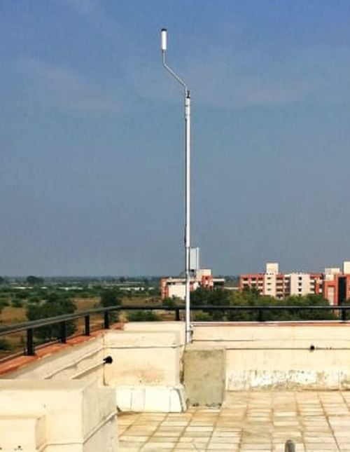 Balrampur News: 400 किमी के दायरे में आकाशीय बिजली का अलर्ट देगा सेंसर