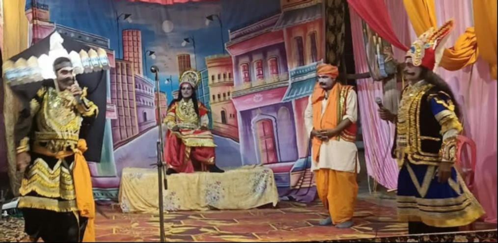Gonda News: जानकी हरण पर श्रद्धालुओं की सजल हुईं आंखें