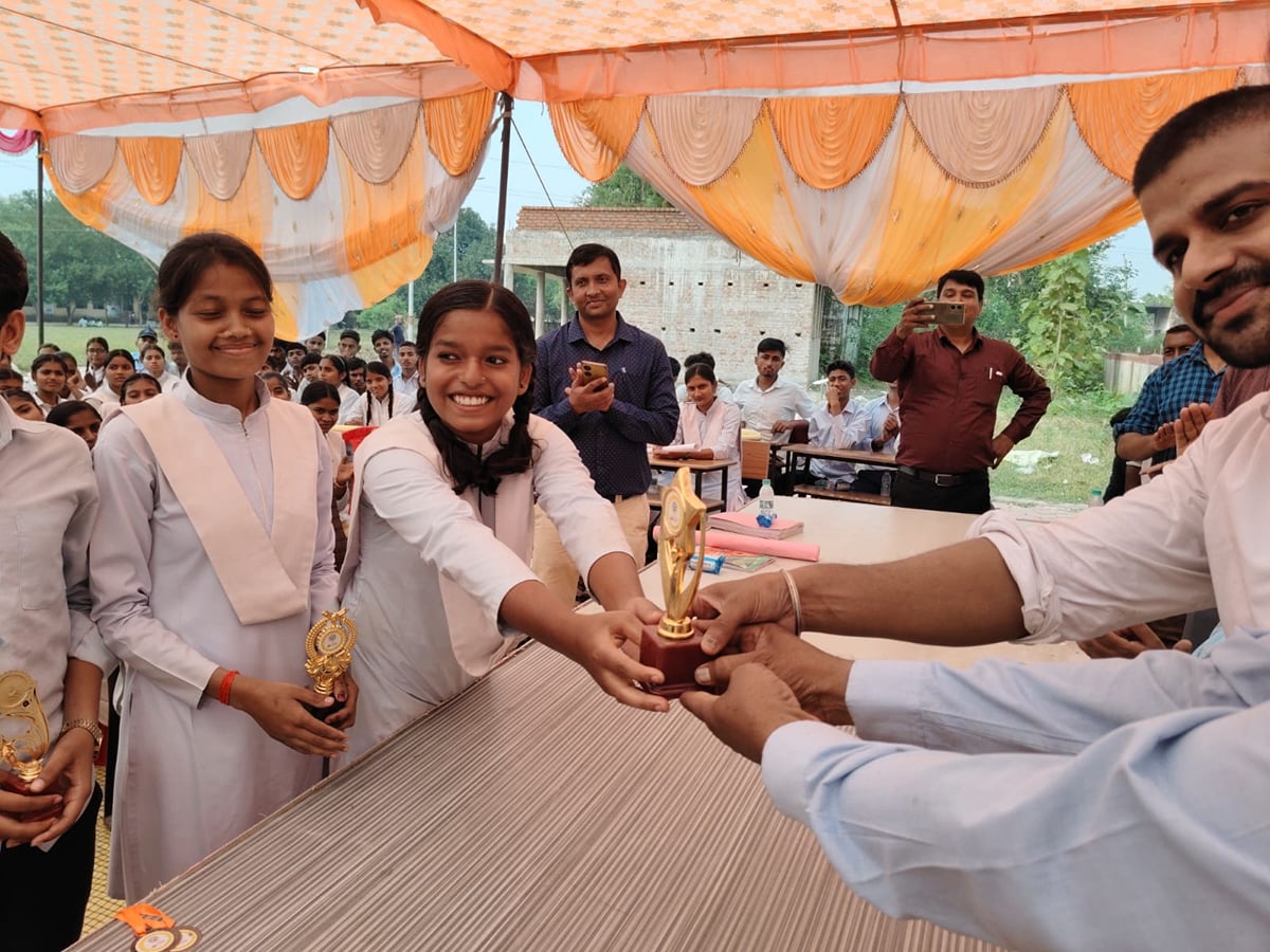 लक्ष्य तय कर मेहनत करें, सफलता जरूर मिलेगी : डॉ. प्रताप