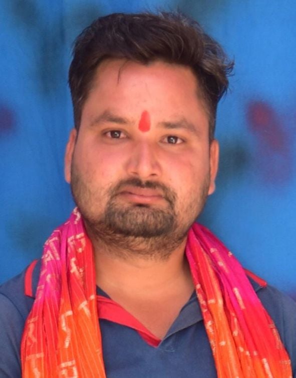 Sultanpur News: मुख्यमंत्री ने सौरभ मिश्र के सामाजिक कार्यों को सराहा