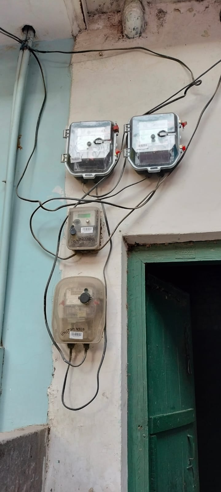 Shahjahanpur News: विरोध के चलते सुस्त पड़ा अभियान...दो साल में लगे सिर्फ 86 हजार स्मार्ट मीटर