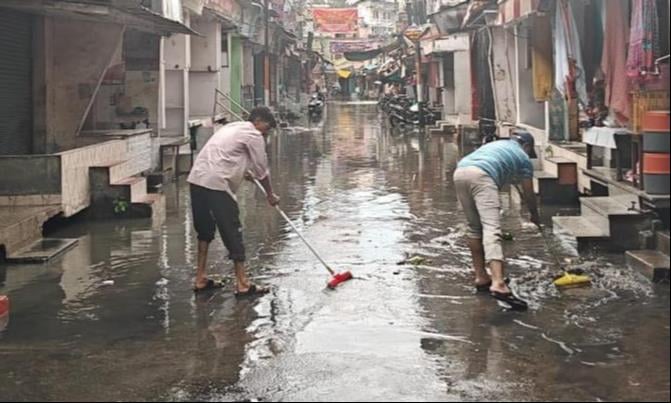 Shamli News: पांच घंटे झमाझम बारिश, तापमान दस डिग्री गिरा