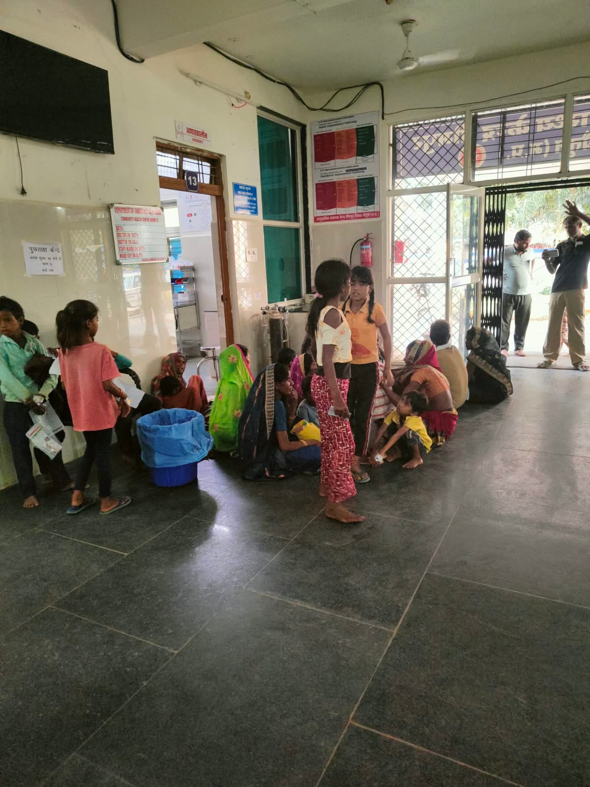 बैतूल: दूध-केला खाने के बाद 30 बच्चों की बिगड़ी तबीयत, एक संस्था ने बांटा था नाश्ता; खाते ही होने लगी उल्टियां