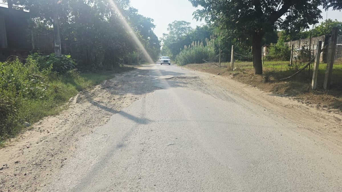 Azamgarh News: 12.75 करोड़ से होगा माहुल-बेलवाई मार्ग का चौड़ीकरण