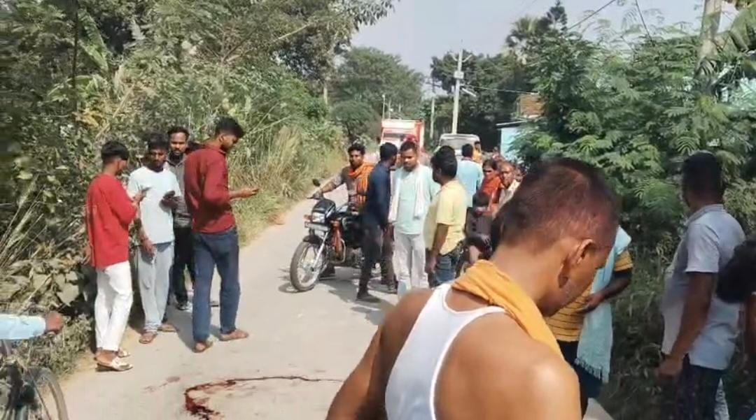 Two bikes collide in Manopali, youth dies, another seriously injured: