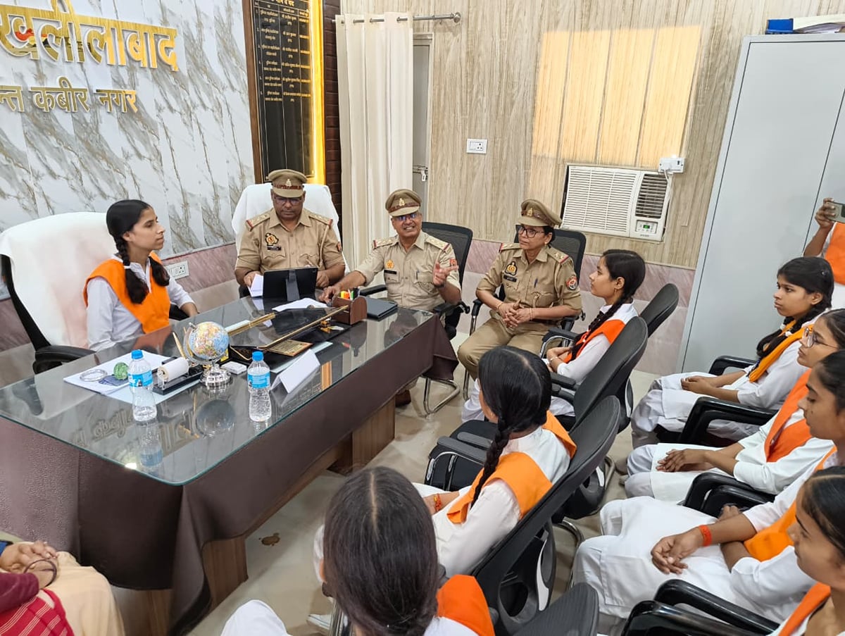 Sant Kabir Nagar News: महिमा बनीं एक दिन की कोतवाल
