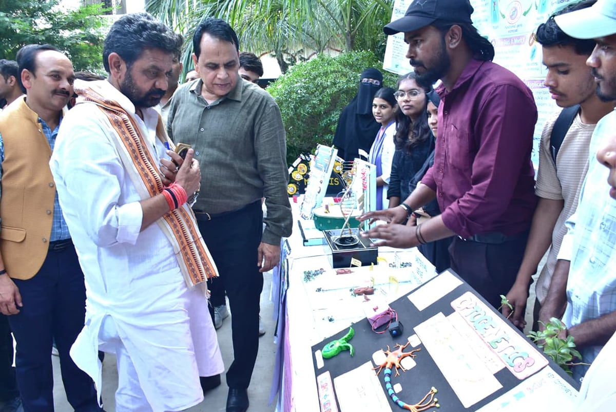 डॉ. अब्दुल कलाम के आदर्शों से बनेगा आत्मनिर्भर भारत : दयाशंकर मिश्र