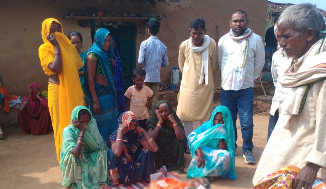 Chandauli News: बेटे की मौत के सदमे में मां की गई जान, 24 घंटे में उठीं दो अर्थियां