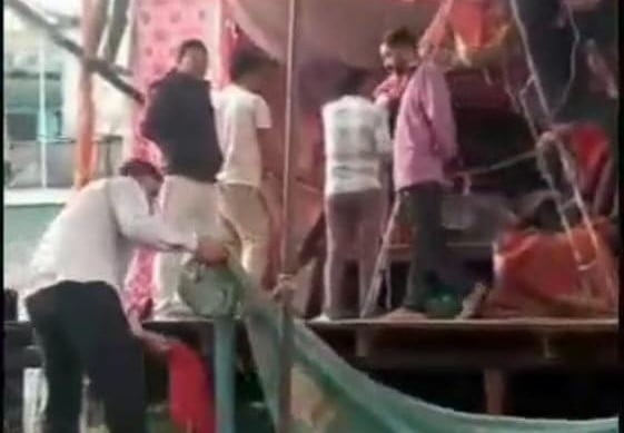 In Guniyapur, the committee upset with anti-social elements, uprooted the Ramlila stage itself.