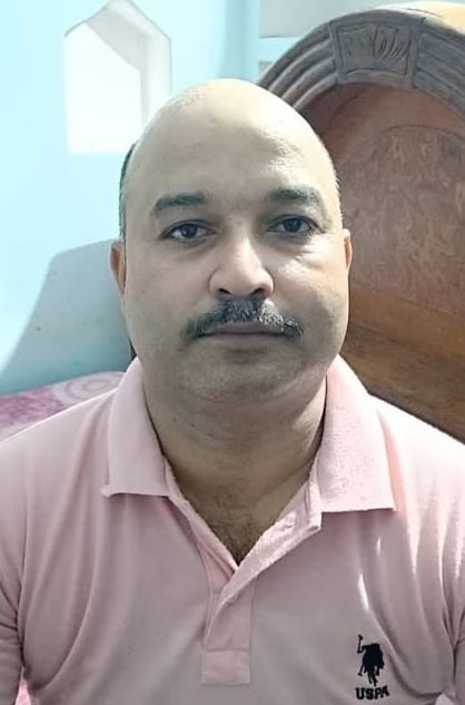 Shahjahanpur News: रिश्वत लेते पकड़ा गया परिवहन निगम का वरिष्ठ लिपिक निलंबित