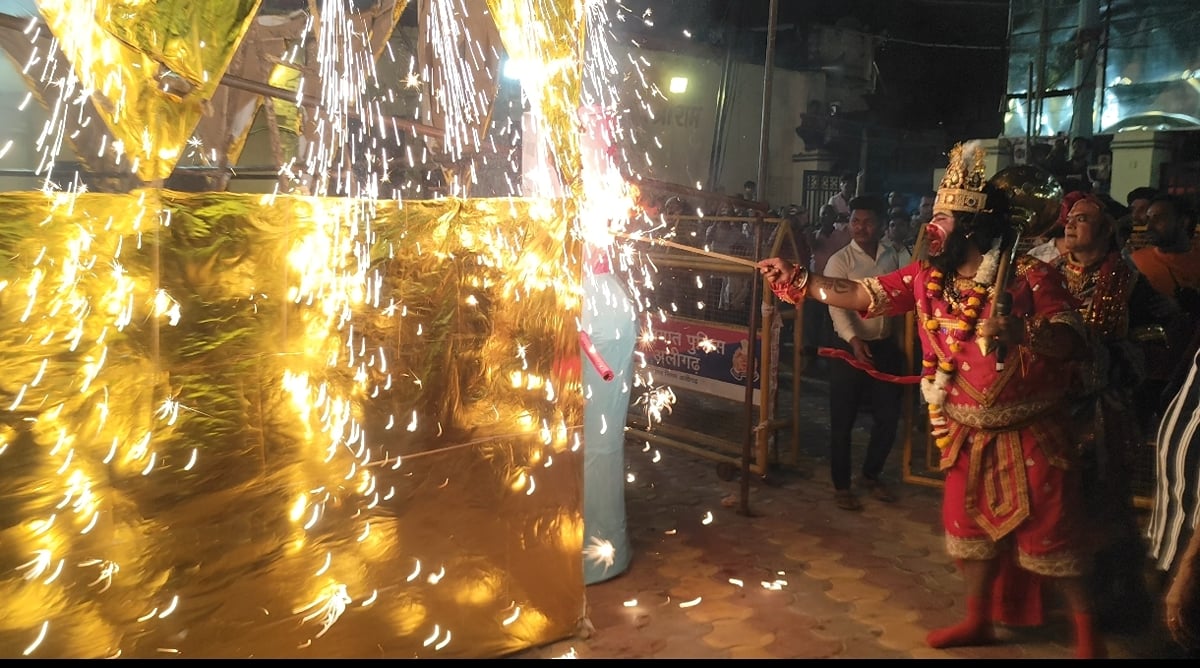 Aligarh News: हनुमानजी ने जलाई लंका, गूंजा जय श्रीराम