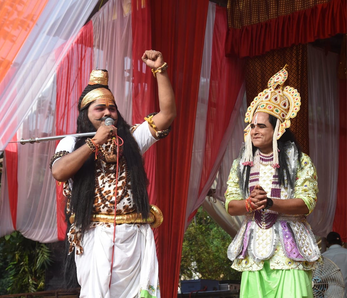 Kanpur News: राम-जानकी विवाह पर गूंजे जयकारे, सीता हरण ने किया भावुक