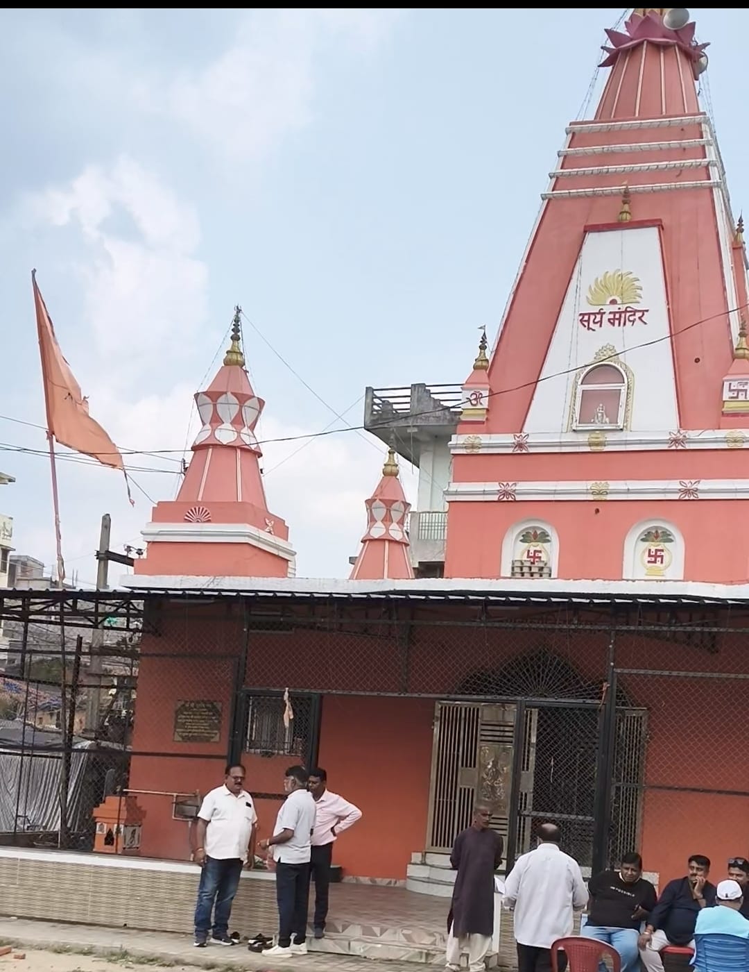 Recitation of the Ramayana echoes just 50 feet away from a mosque; harmony has prevailed for 52 years.