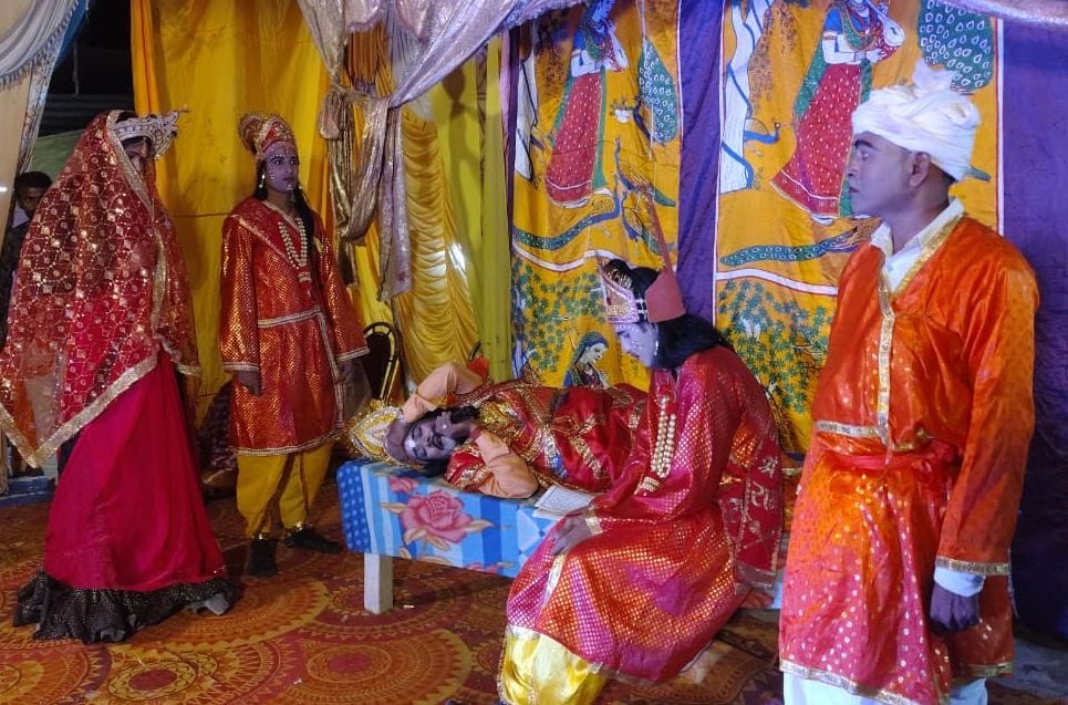 Siddharthnagar News: केवट के प्रेम और समर्पण ने जीता श्रद्धालुओं का मन