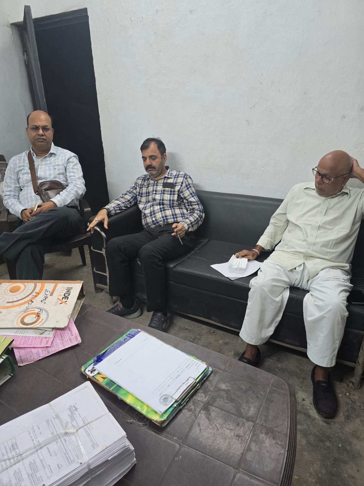Ghaziabad News: कॉपर वायर-स्क्रैप कारोबार में 80 करोड़ की कर चोरी की आशंका, फर्म पर छापा