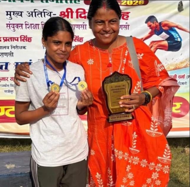 Chandauli News: मंडलीय एथलेटिक्स में पलक ने जीते तीन स्वर्ण पदक
