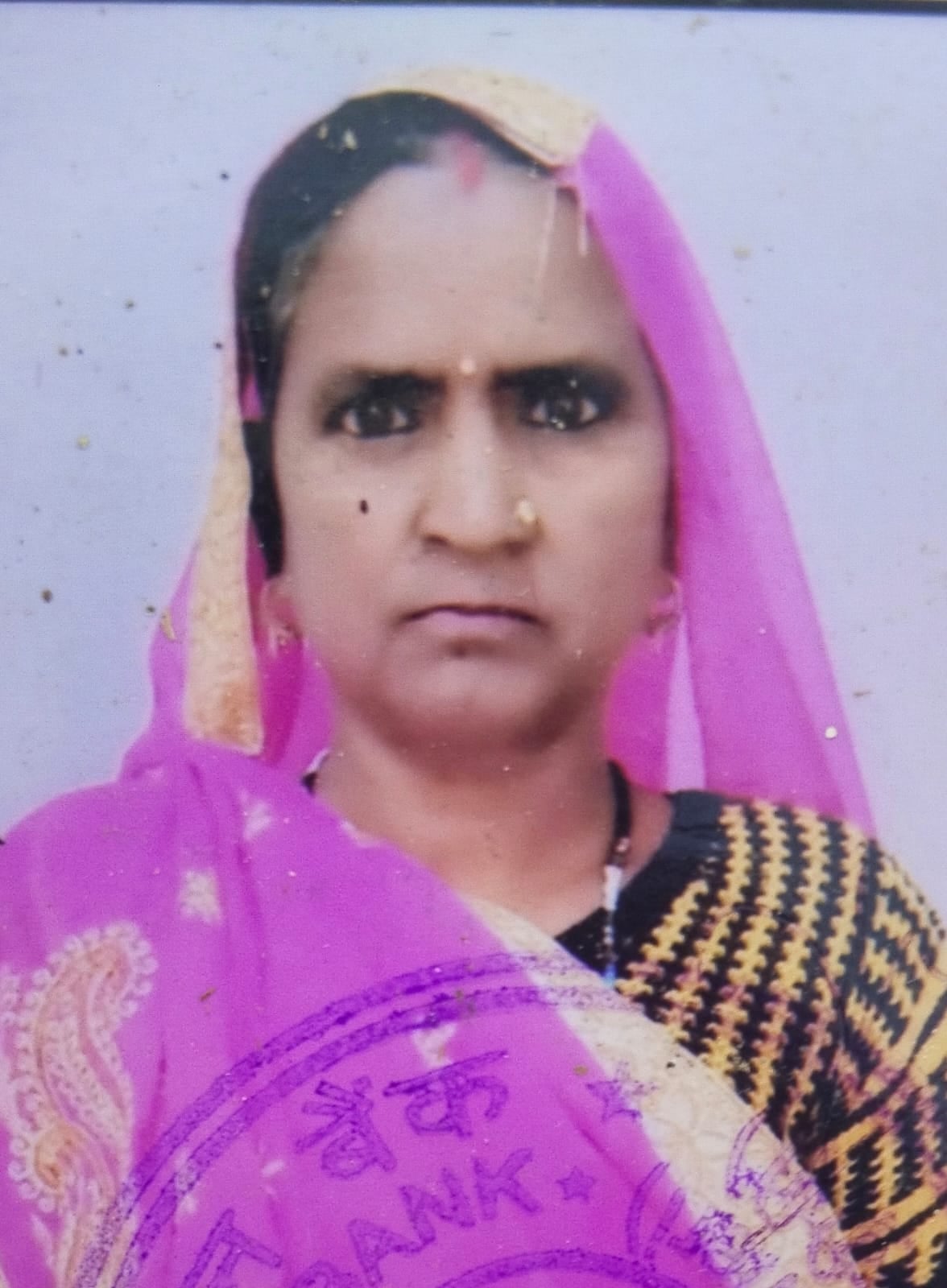 Lakhimpur Kheri News: पोते को बचाकर खुद ट्रैक्टर-ट्रॉली के पहियों के नीचे आ गई दादी, मौत