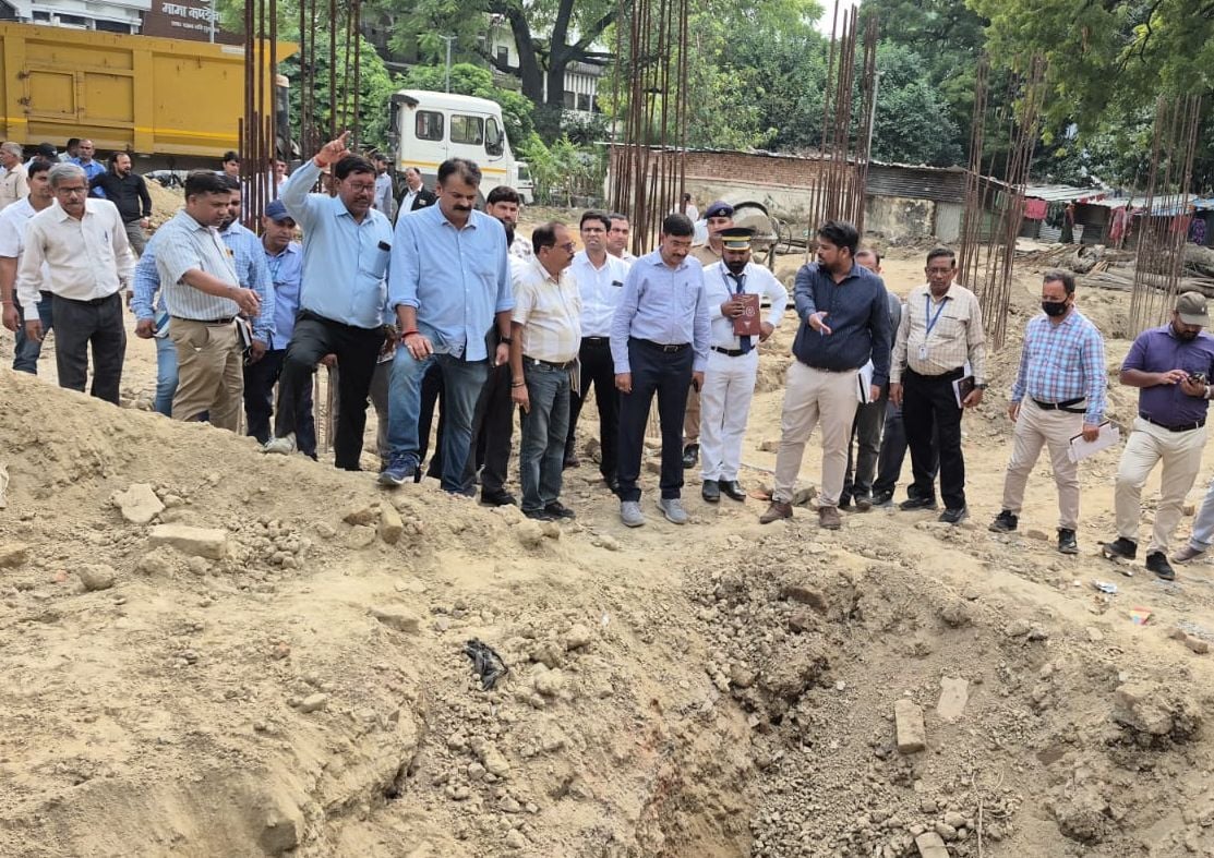 Unnao News: रेलवे स्टेशन के कायाकल्प का काम मार्च तक पूरा करने के निर्देश