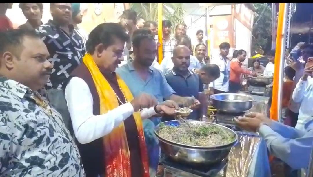 An Indore-based organization sets a unique record with Sabudana Khichdi