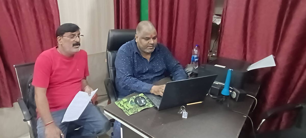 Sant Kabir Nagar News: एनएचएम कर्मियों की हड़ताल खत्म, सीएचओ की जारी