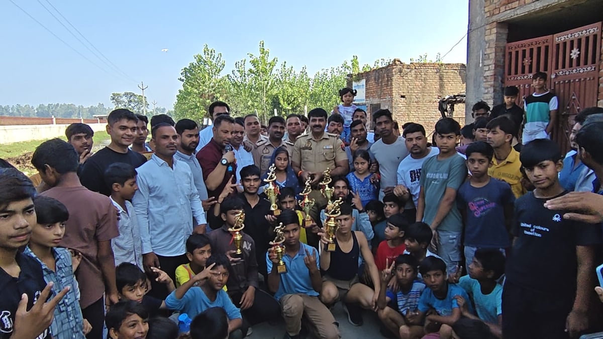 Meerut News: जूनियर में वाइज और सीनियर में यश सबसे तेज दौड़े
