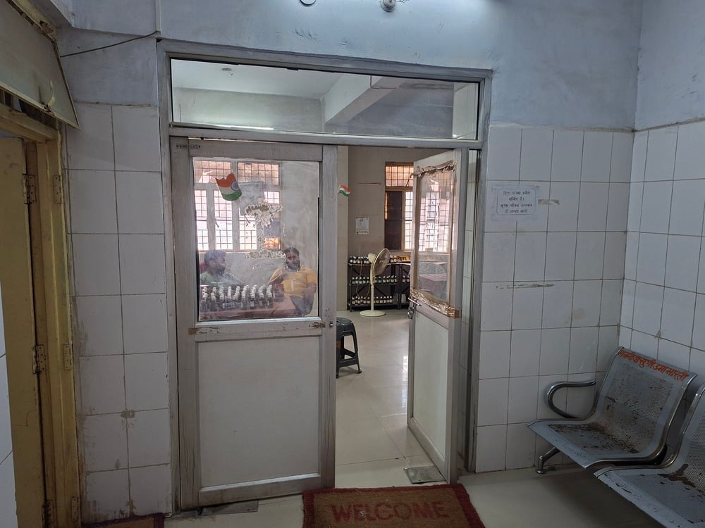 Lalitpur News: मुख्यालय में होम्योपैथिक अस्पताल को नहीं मिल सकी भूमि