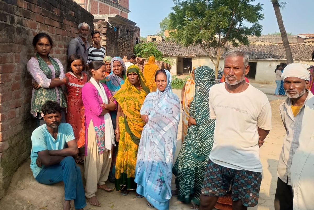 Raebareli News: महिला की हत्या कर शव सड़क के किनारे फेंका