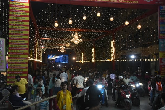 Varanasi News: 512 प्रतिमाओं के 20 विसर्जन के लिए तैयार हो रहे कुंड
